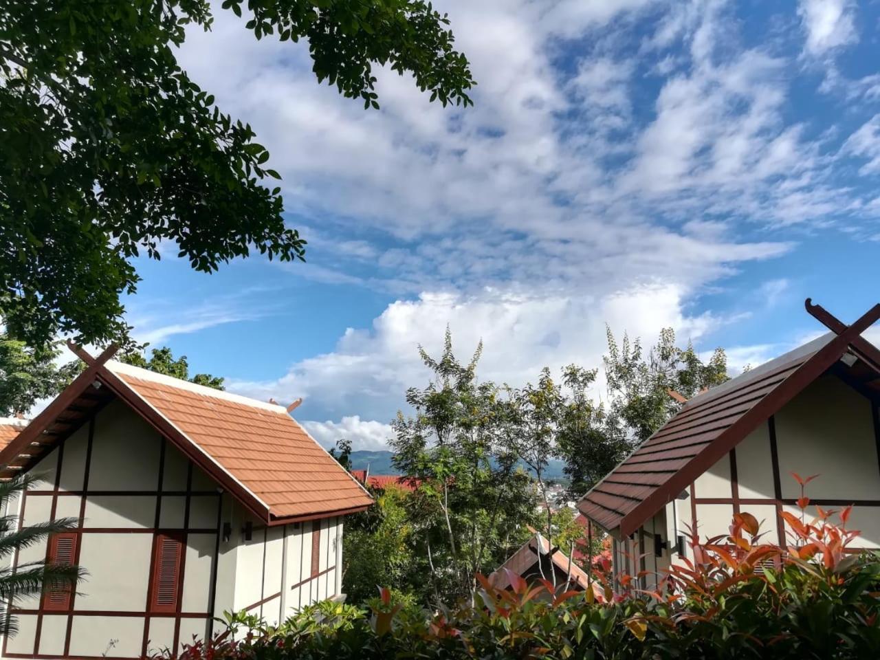 ภูวิลลา Hotel หลวงน้ำทา ภายนอก รูปภาพ