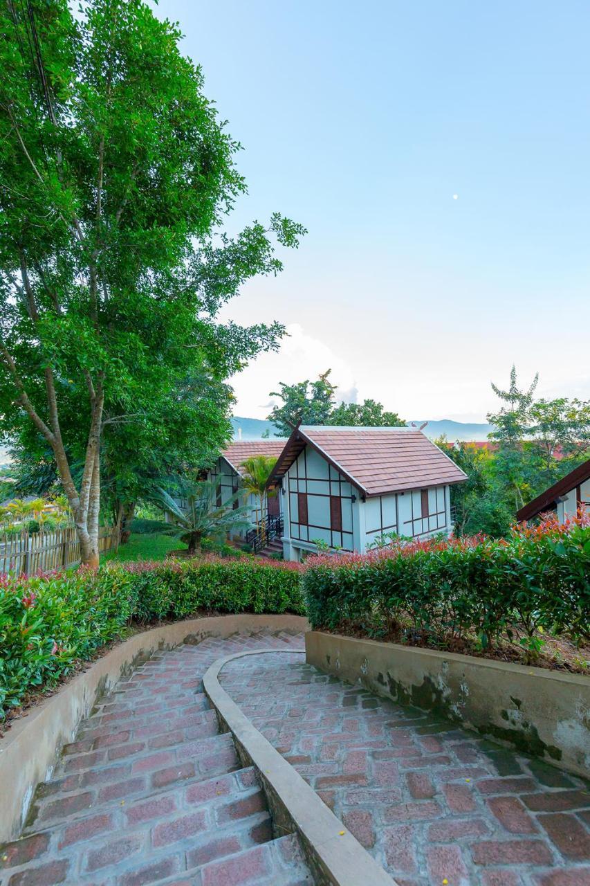 ภูวิลลา Hotel หลวงน้ำทา ภายนอก รูปภาพ